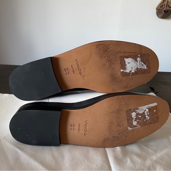 Like New Vince Cecil White Leather Chelsea Ankle Boot - Picture 6 of 6